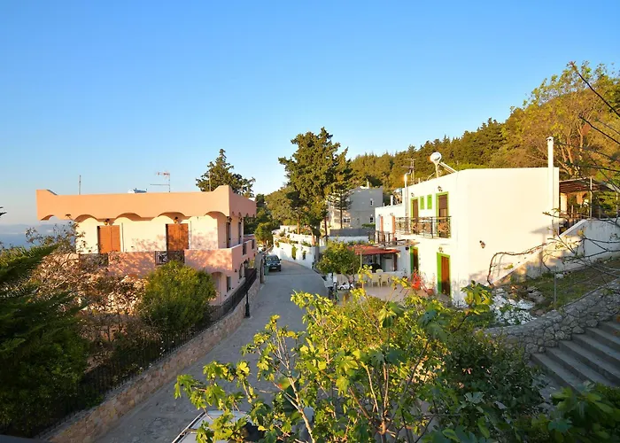 Pergola I * Lagoudi Zia